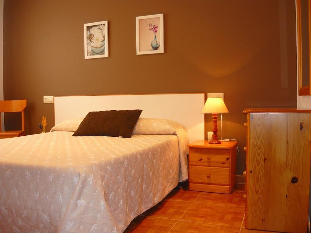 Hotel Grove O Grove Esterno foto